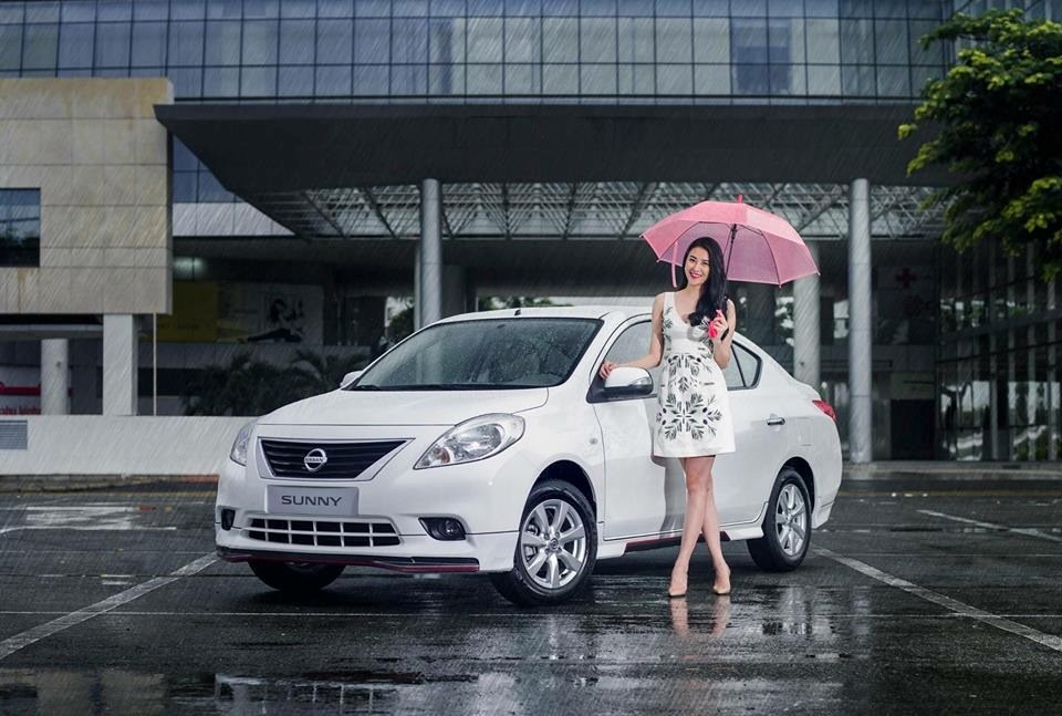 Bán xe Nissan Sunny đời 2017, màu trắng, xe nhập-3