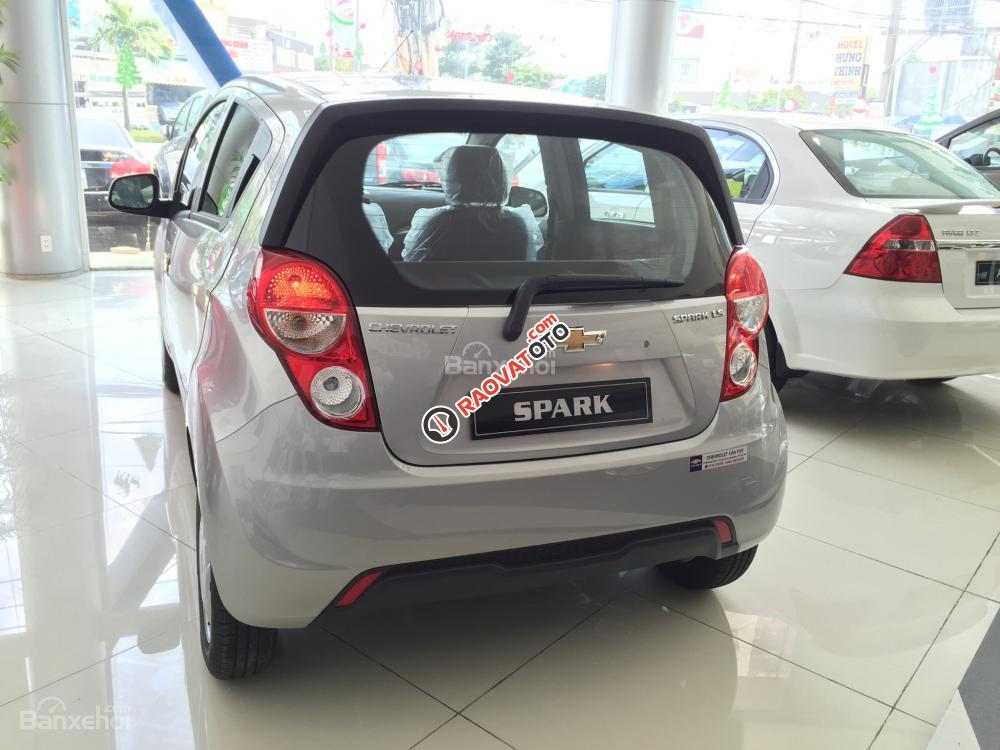 Chevrolet Spark 2017, hỗ trợ vay ngân hàng 90%, gọi Ms. Lam 0939193718-2