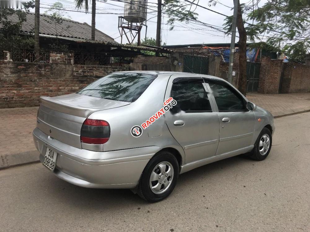 Cần bán gấp Fiat Siena ELX 1.3 2003, màu bạc giá cạnh tranh-5