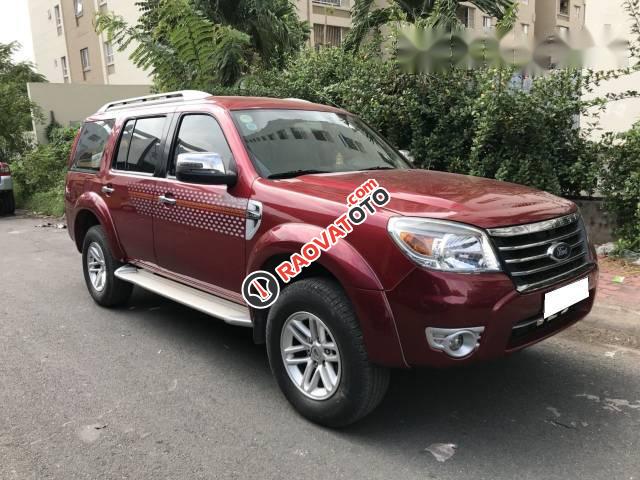 Cần bán lại xe Ford Everest MT đời 2009, màu đỏ số sàn-0