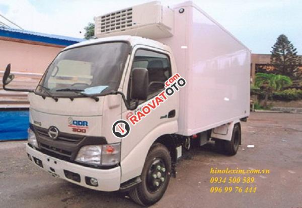 Cần bán Hino 300 Series đời 2016, màu trắng-0