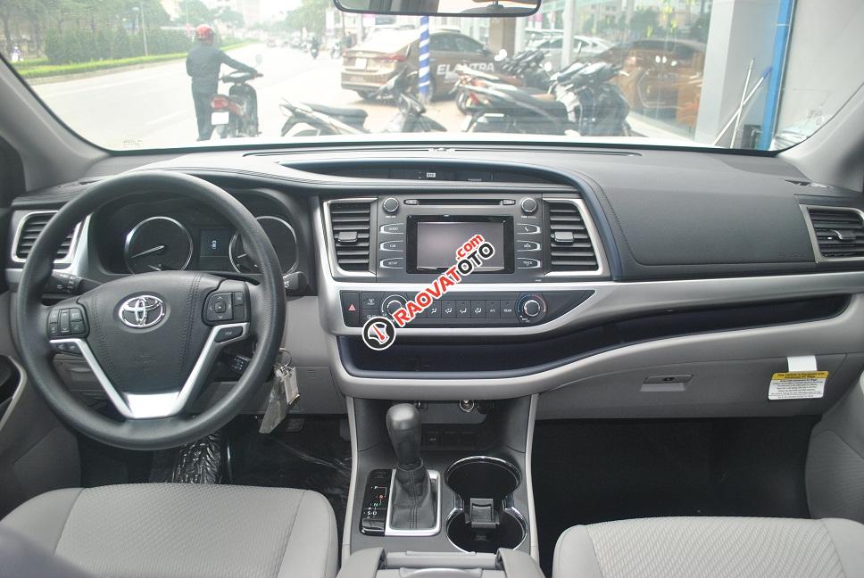 Cần bán Toyota Highlander LE đời 2016, màu trắng, nhập khẩu chính hãng-3