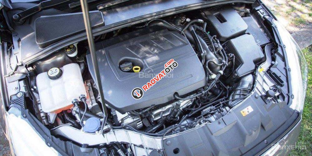 Bán Ford Focus Ecoboost, 580 triệu, giao xe ngay-9