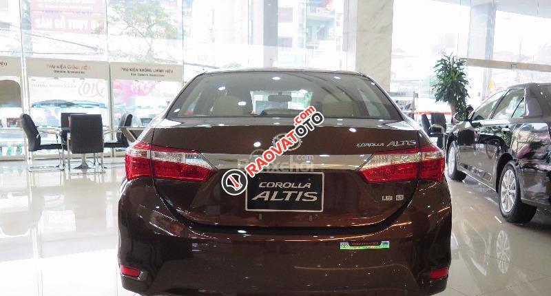 Toyota Corolla Altis 1.8 AT 2017 " Giảm mạnh" cùng nhiều quà tặng hấp dẫn khác-6