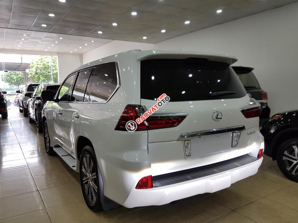 Bán ô tô Lexus LX 570 xuất Mỹ sản xuất năm 2016, màu trắng, nhập khẩu nguyên chiếc-12