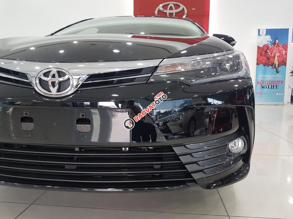 Toyota Long Biên bán Toyota Corolla Altis 2.0 AT Luxury model 2018 cam kết giá tốt nhất, gọi ngay: 0948057222-2