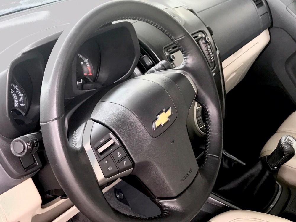 Bán Chevrolet Colorado năm 2013, màu trắng, nhập khẩu-5