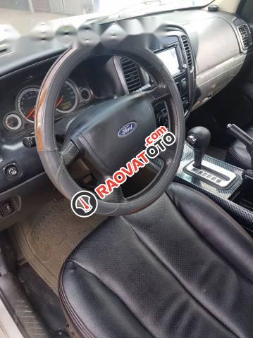 Cần bán gấp Ford Escape đời 2010 số tự động, 400 triệu-1