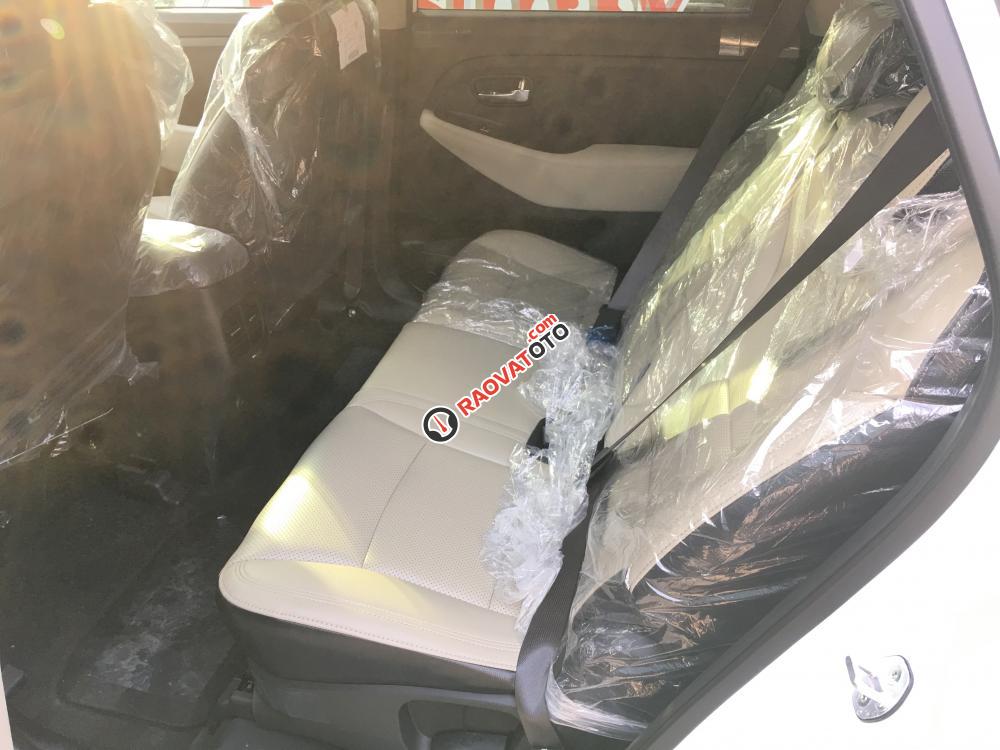 Bán Kia Rondo 2018 - 2.0 GATH, đủ màu, xe có sẵn, hỗ trợ giao xe tận nhà - 0901.078.222-4