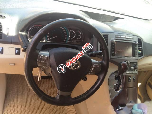 Cần bán lại xe Toyota Venza 3.5 đời 2009, màu đen chính chủ, giá 839tr-1