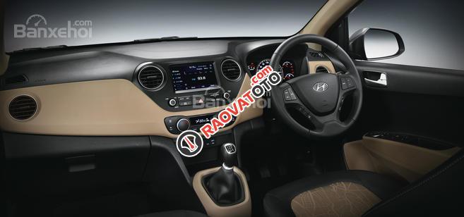 Cần bán Hyundai Grand i10 đời 2018, giá 380tr, xe có sẵn giao ngay-3