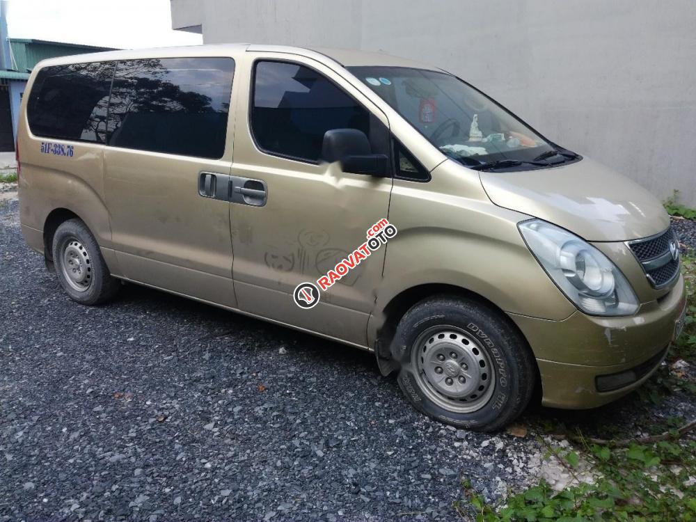 Bán Hyundai Grand Starex 2.4 MT đời 2009, nhập khẩu như mới, giá chỉ 380 triệu-1