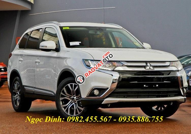 Bán xe Outlander 2018 Đà Nẵng, giá xe Outlander mới Đà Nẵng, bán xe Outlander giá đặc biệt-1