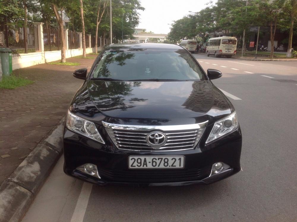 Bán gấp Toyota Camry đời 2014, màu đen, xe nhập-6