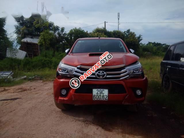 Bán Toyota Hilux đời 2015, màu đỏ số tự động-0