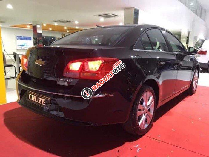 Chevrolet Cruze LTZ phiên bản 2017 khuyến mãi 70 triệu - Trả trước 80 triệu nhận xe LH: 0933 415 481-1