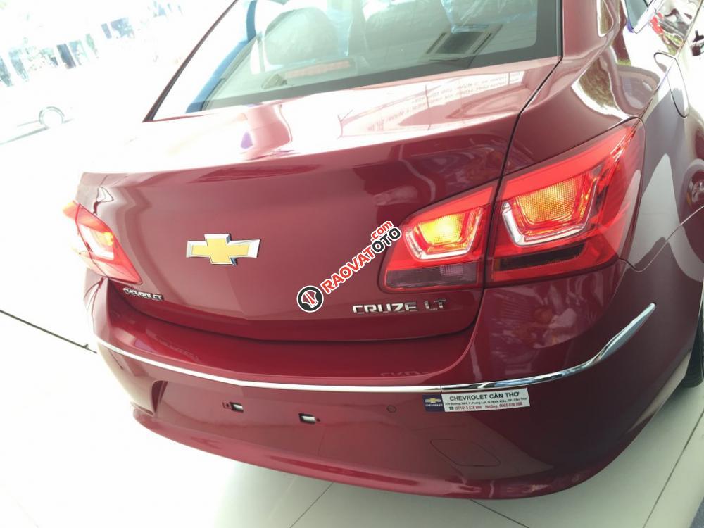 Chevrolet Cruze LT 1.6L màu đỏ, mua xe trả góp, lãi suất ưu đãi- LH: 090.102.7102 Huyền Chevrolet-2