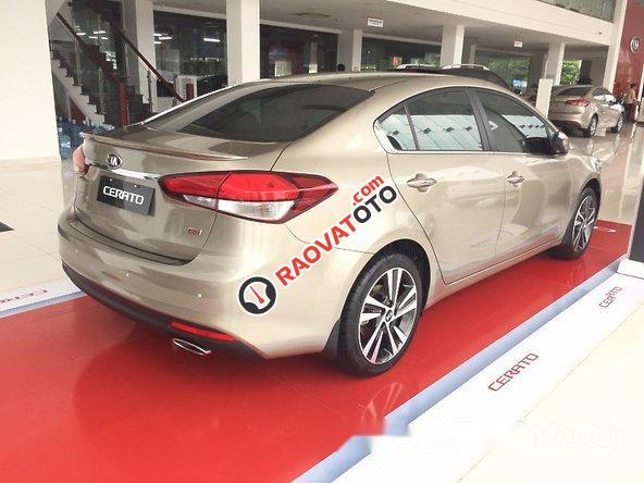 Cần bán Kia Cerato đời 2017, 545tr-4