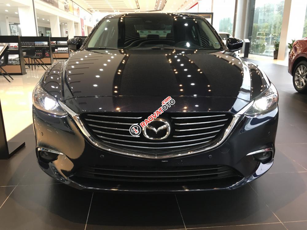 Mazda Phạm Văn Đồng có sẵn xe Mazda 6 2.0 Premium 2017, hỗ trợ trả góp 90% xe - LH 0977.759.946-0