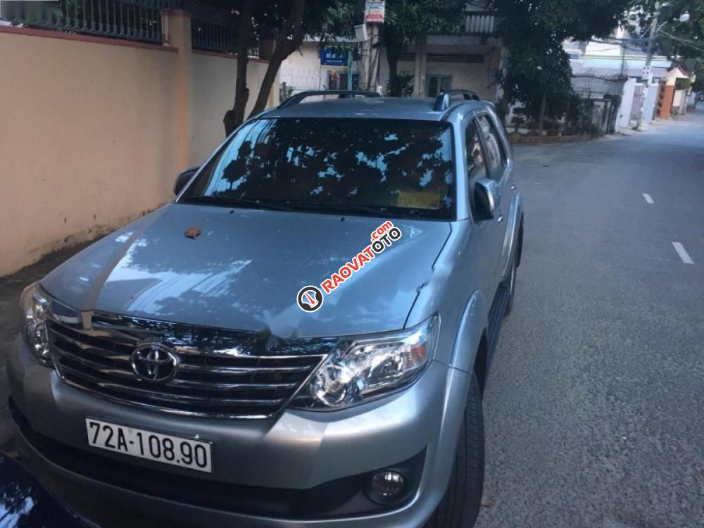 Cần bán lại xe Toyota Fortuner 2.7V 4x2 AT đời 2014, màu bạc số tự động-6