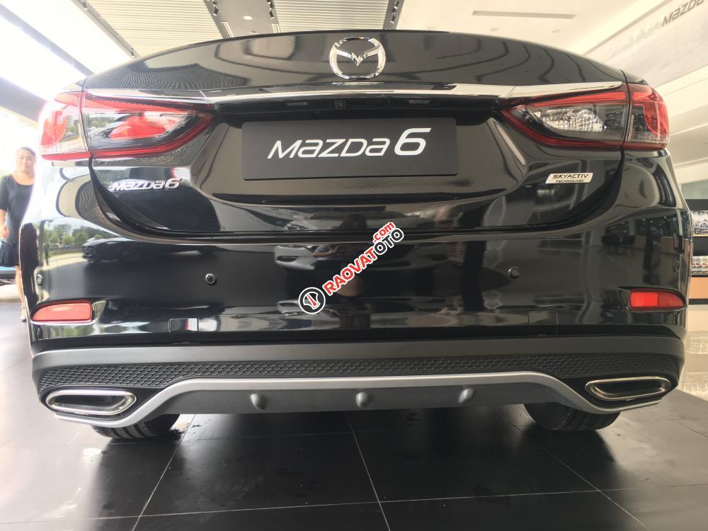 Mazda 6 2.0 Premium 2017 đủ màu, giao xe ngay, ưu đãi khủng, hỗ trợ trả góp 95%- LH 0977.759.946-9