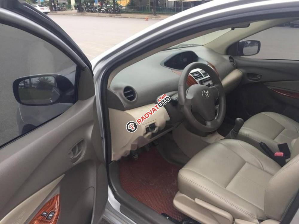 Cần bán lại xe Toyota Vios 1.5 E đời 2012, màu bạc còn mới-8