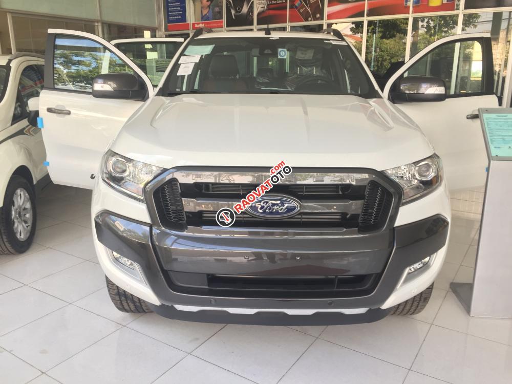 Bán Ford Ranger Wildtrak màu trắng, có xe tại Tây Ninh, giao xe liền-2