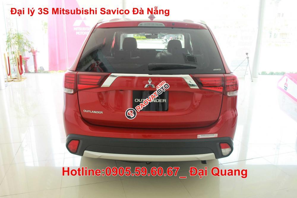Bán Mitsubishi Outlander đời 2017, màu đỏ, nhập khẩu bán tại Quảng Nam, Lh Quang 0905596067, vay đến 80 %-0