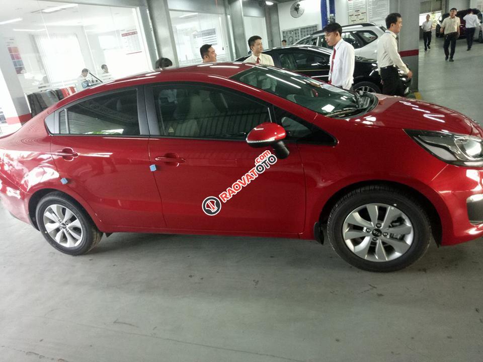 Kia Rio nhập khẩu 2017, những xe cuối cùng của năm với nhiều khuyến mãi hấp dẫn. Liên hệ hotline: 0938603059-0