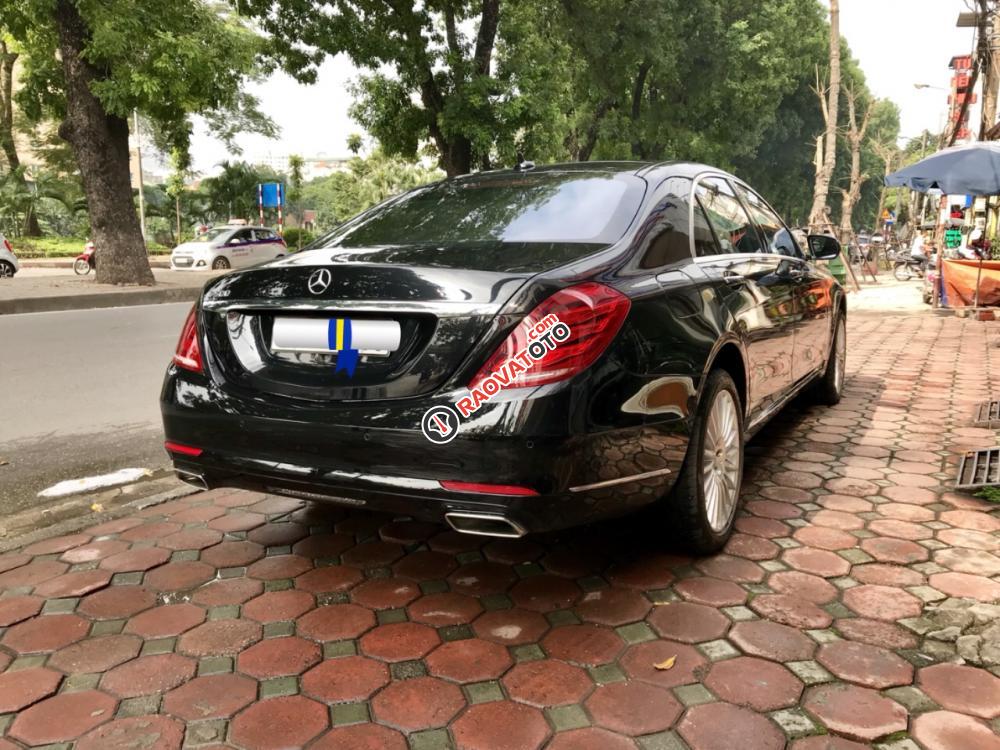 Bán xe Mercedes S500 sản xuất 2016, màu đen, nội thất nâu, xe đã qua sử dụng giá tốt. LH: 0948.256.912-4