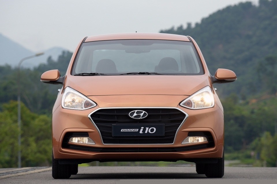 Bán Hyundai Grand i10 đời 2017, nhập khẩu nguyên chiếc-6