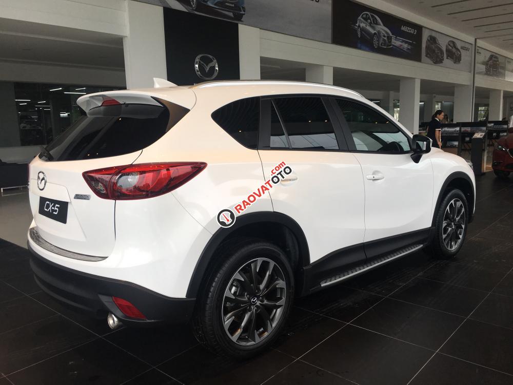 Có sẵn CX-5 2.5 màu trắng Facelift, giá hấp dẫn + khuyến mại - 0977.759.946-5