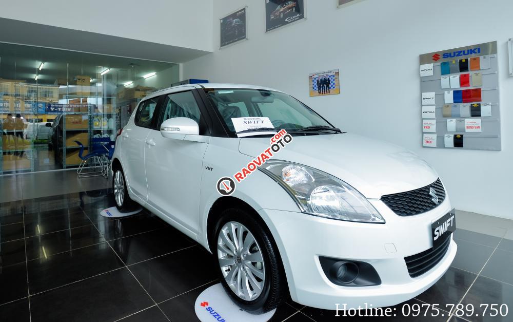 Đại lý Suzuki Việt Anh bán xe Suzuki Swift đời 2018, màu trắng giá tốt kèm nhiều khuyến mãi-0