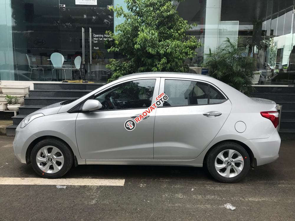 Bán Hyundai Grand i10 đời 2018 CKD, màu trắng. Giá cạnh tranh-0