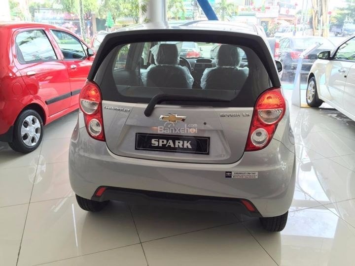 Bán Chevrolet Spark sản xuất 2017, màu trắng, nhập khẩu, mới 100%, 269tr-6