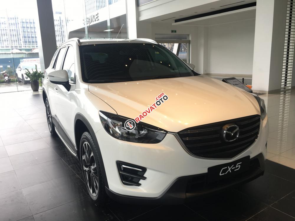 Có sẵn CX-5 2.5 màu trắng Facelift, giá hấp dẫn + khuyến mại - 0977.759.946-3