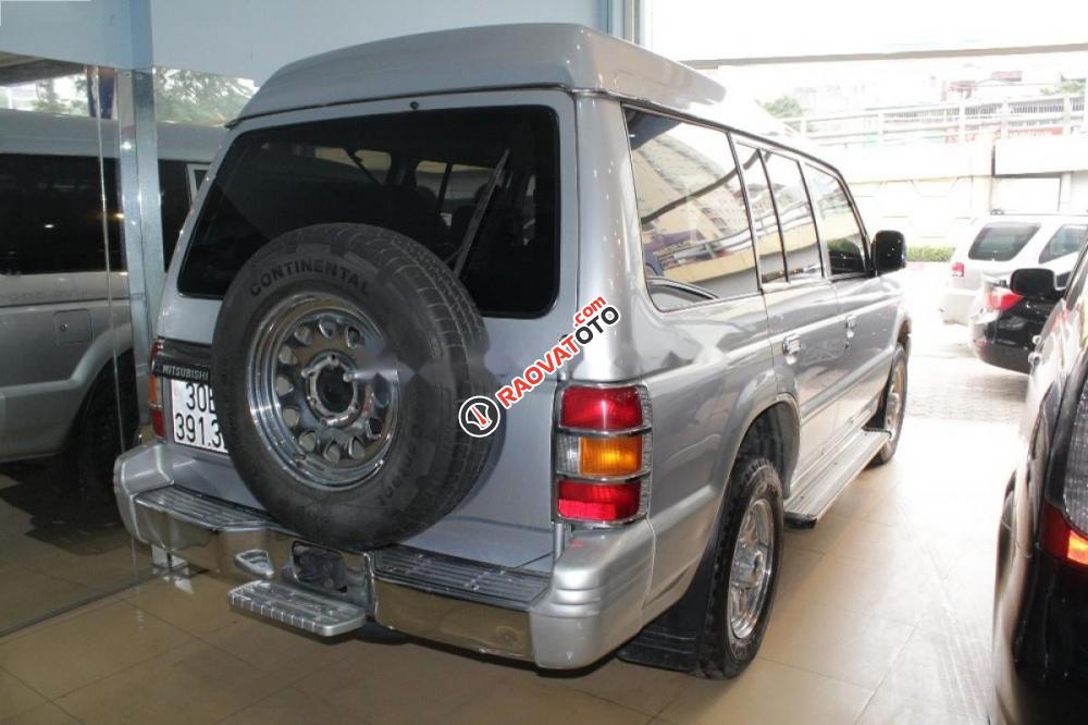 Bán Mitsubishi Pajero 3.5 đời 2007, màu bạc, nhập khẩu nguyên chiếc số sàn, giá 290tr-5