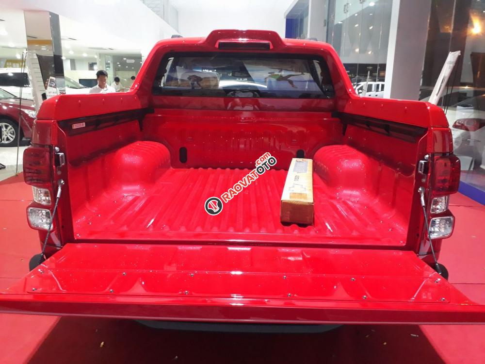 Bán tải Chevrolet Colorado, khuyến mãi cực kỳ lớn, hỗ trợ 100% ngân hàng lãi suất 0.65%, có 5 phiên bản khác nhau-5