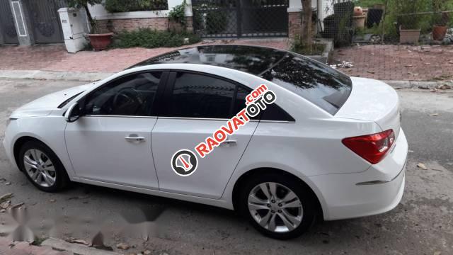 Bán xe Chevrolet Cruze LTZ năm 2017, màu trắng-2