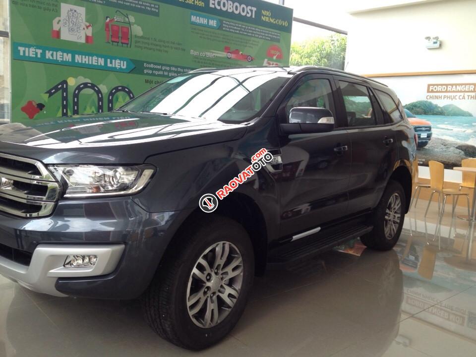 Ford Everest 2.2Trend giao ngay tháng 2018. Giảm trăm triệu. Hỗ trợ trả góp 90%-1