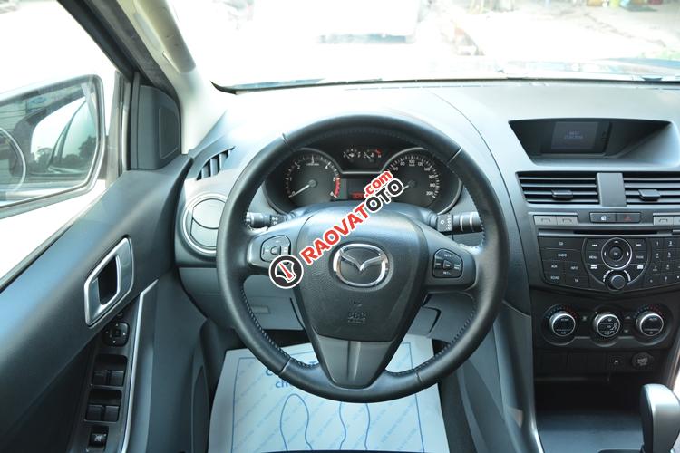 Bán Mazda BT 50 2.2AT đời 2017, màu xanh lam, nhập khẩu nguyên chiếc mới 99%-9