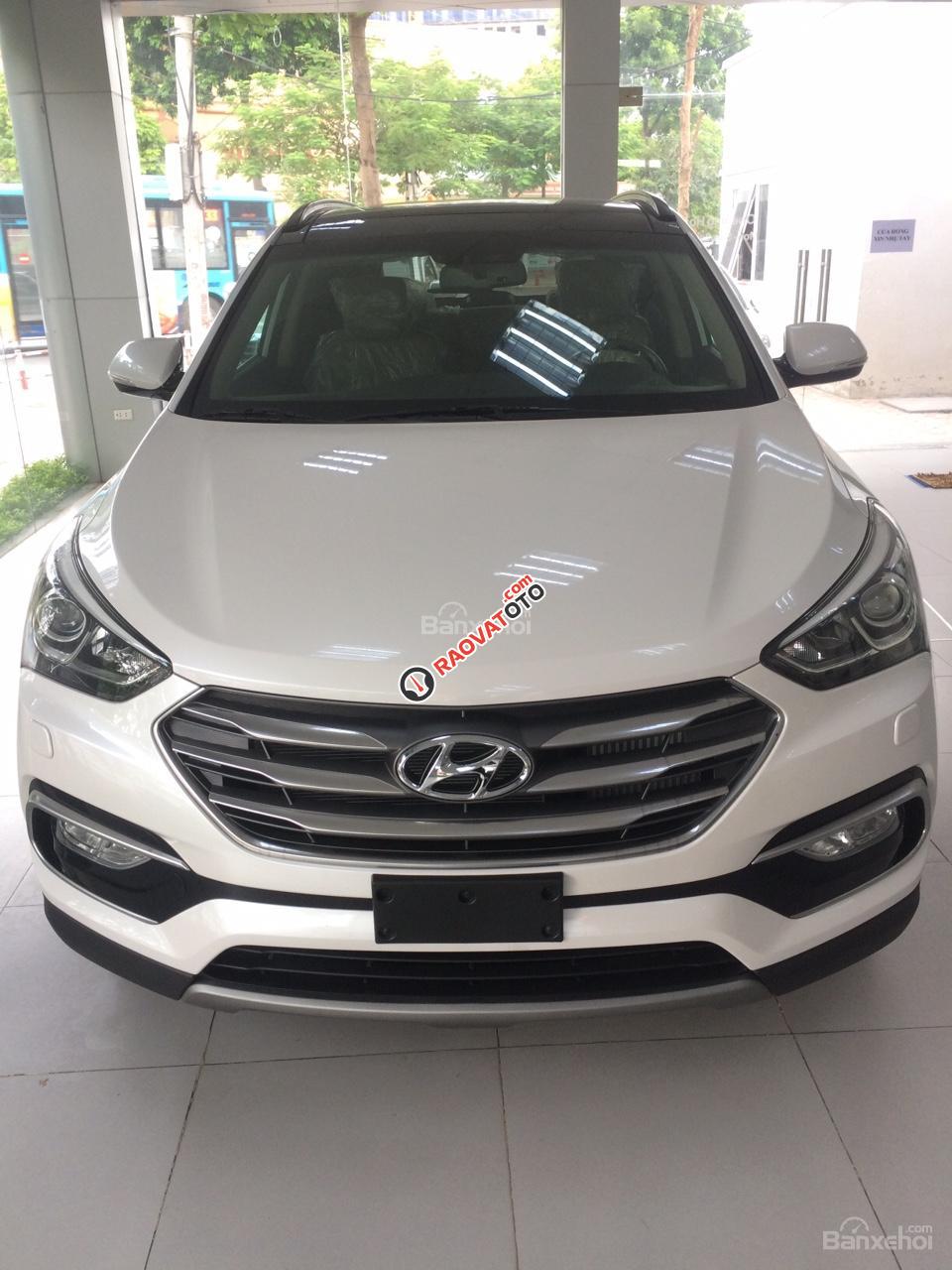 Bán Hyundai Santa Fe 2.4L AT đời 2017, màu trắng-0