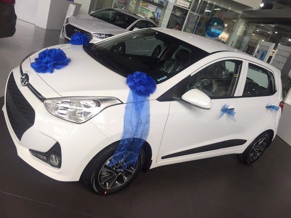 Bán xe Hyundai Grand i10 đời 2017, màu trắng, nhập khẩu-2