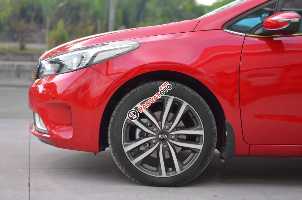 Cần bán Kia Cerato 1.6MT đời 2018, màu đỏ-9