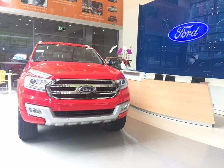 Bán ô tô Ford Everest đời 2017, màu đỏ, nhập khẩu-2