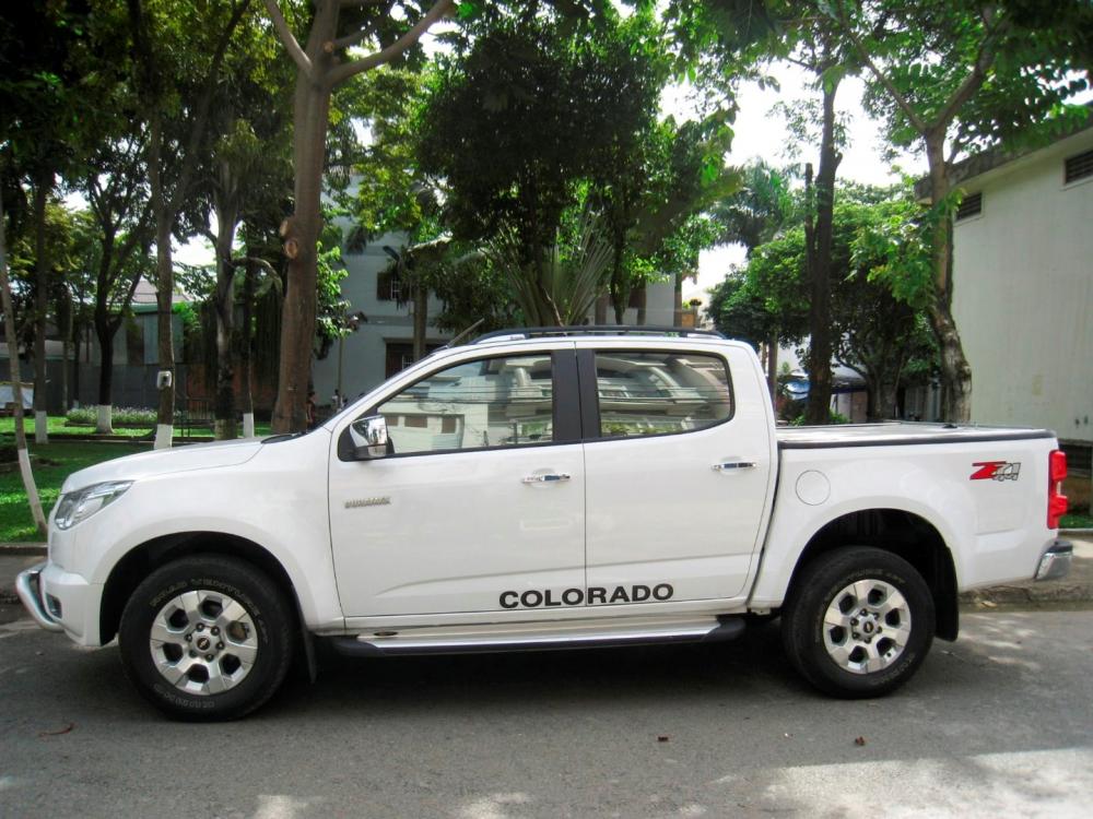 Bán Chevrolet Colorado năm 2016, màu trắng, nhập khẩu chính hãng-4