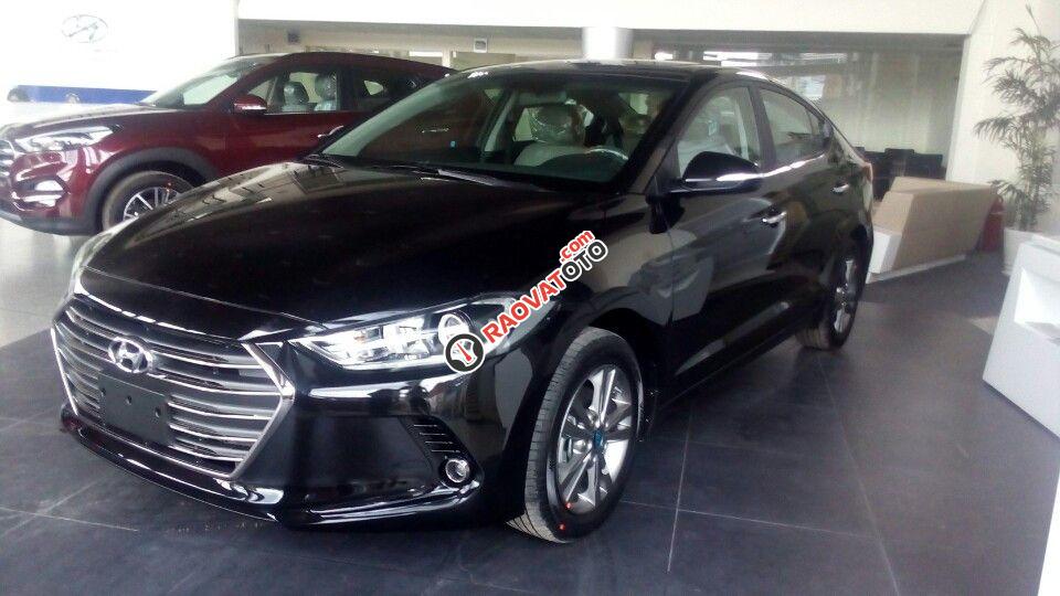 Hyundai Trường Chinh -bán Elantra đời 2018, đủ màu giao ngay, giá còn thương lượng- Hỗ trợ mua xe trả góp- LH: 0904 806 785-0