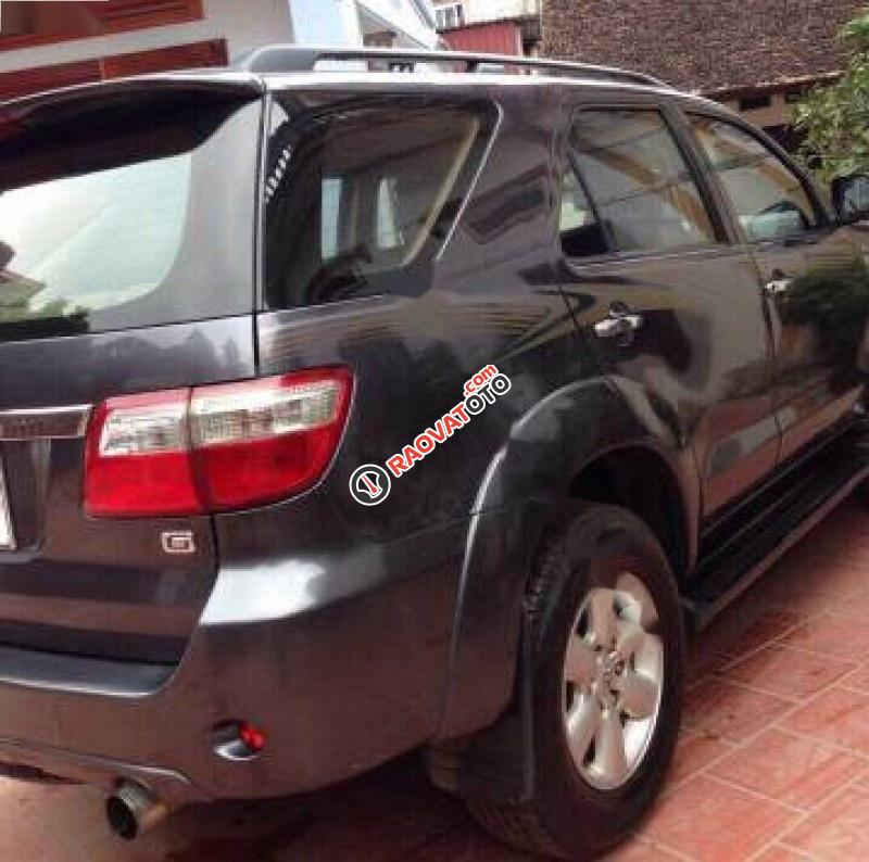 Bán Toyota Fortuner 2.5G đời 2009, màu đen số sàn-5