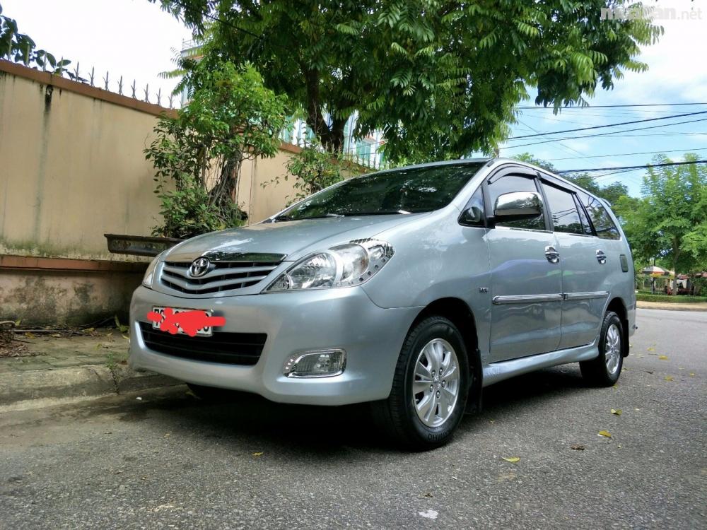 Cần bán lại xe Toyota Innova đời 2010, màu bạc, xe nhập, giá chỉ 450 triệu-0