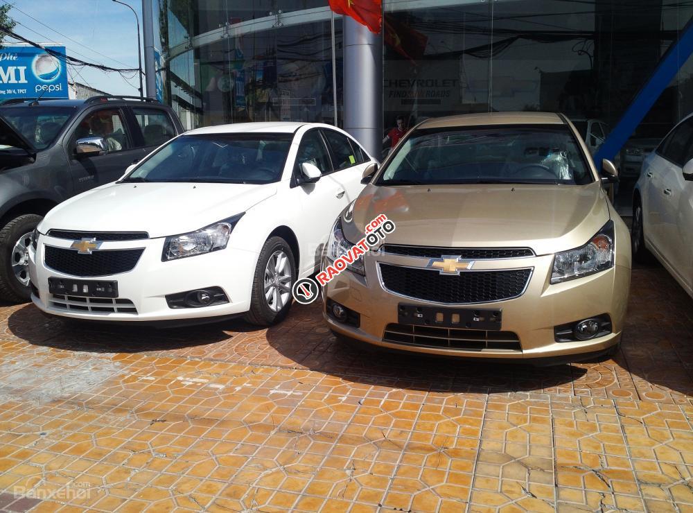 Bán Chevrolet Cruze LTZ 1.8L đời 2017, màu đen giá cạnh tranh, hỗ trợ vay ngân hàng. Gọi Ms. Lam 0939 19 37 18-1